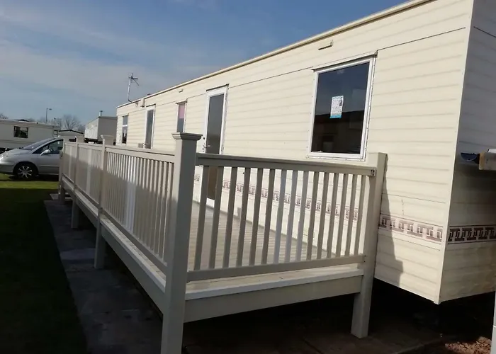 8 Berth Sealands